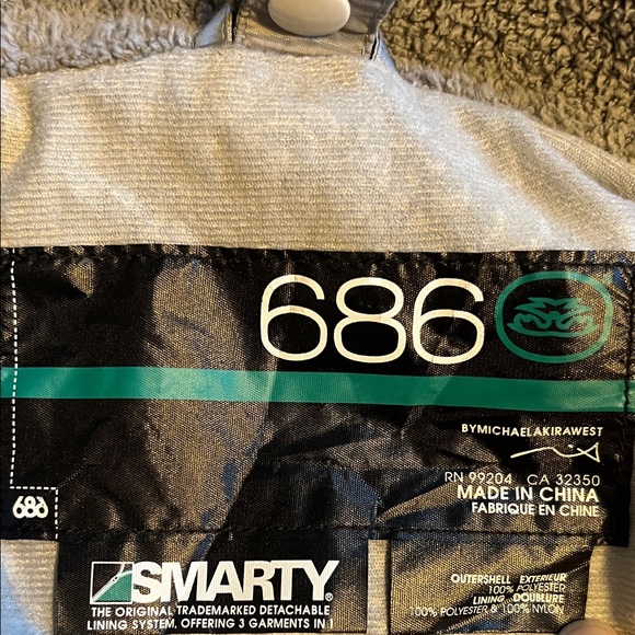 686 Snowboard Ski Jacket Women's Size M Mulitpocket Striped - Picture 10 of 16